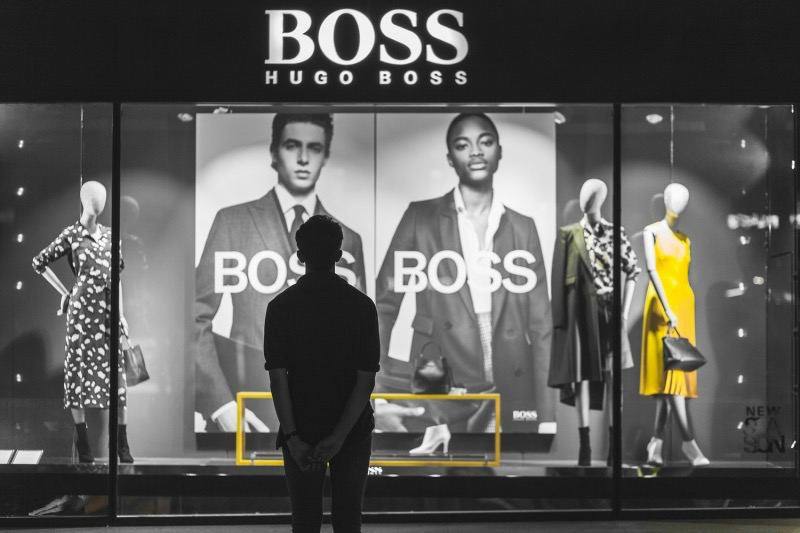 **Hugo Boss вернулся в Россию**