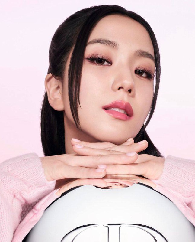 Jisoo × Dior Beauty