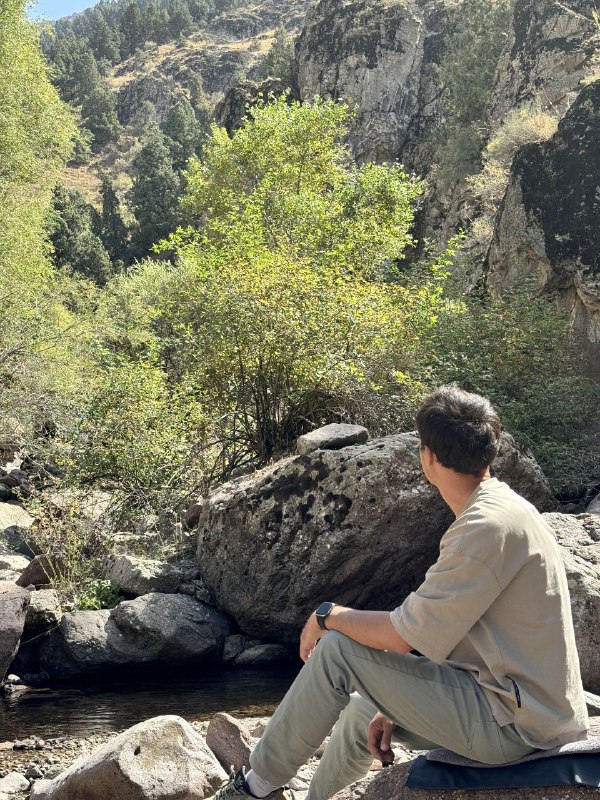 Laksharak Angren. Uzbekistan