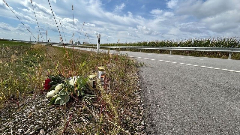 [**Fußgänger totgefahren: Polizei beschlagnahmt Auto nach …