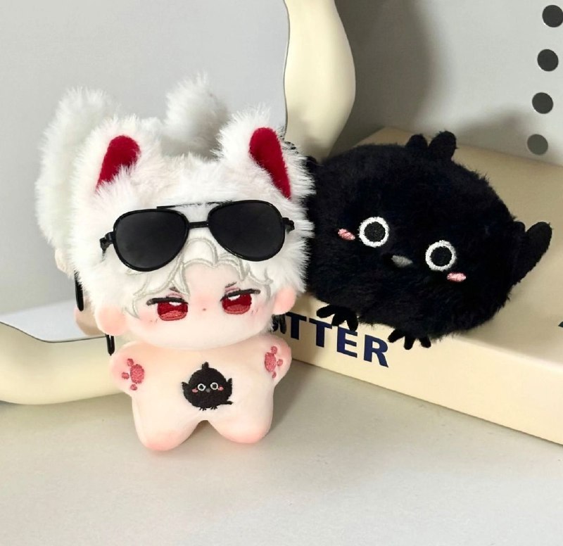 Sylus 10cm doll set