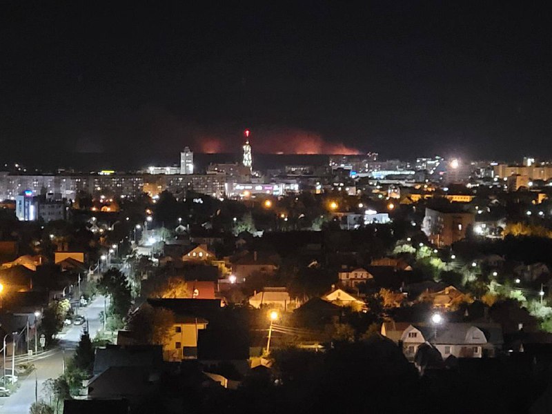 Панорама ночного Тамбова и зарево от …