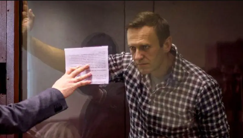 Opozantul rus Alexei Navalnîi a murit …