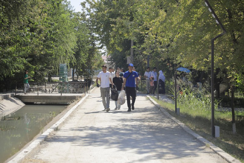 Bukhara Eco-Volunteers