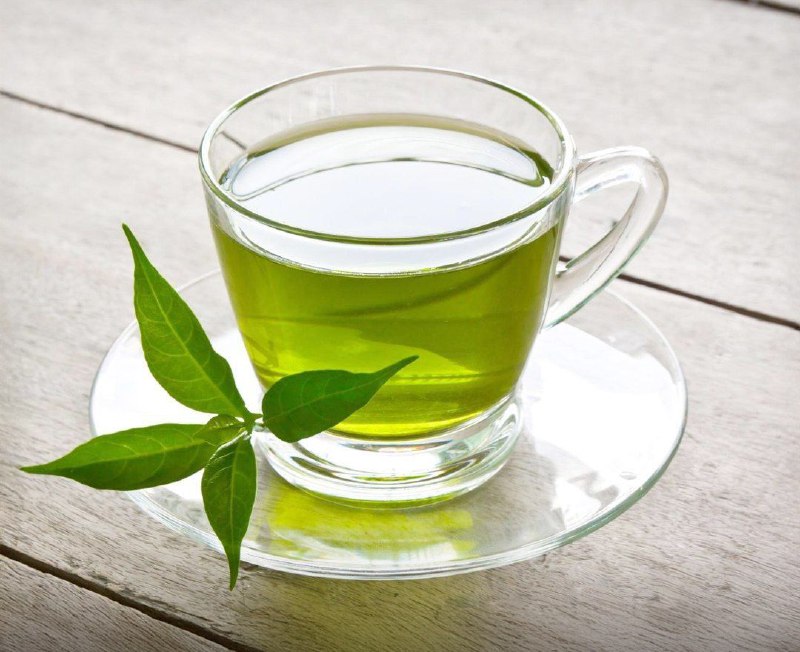 **چای سبز از قهوه مفیدتر است**
