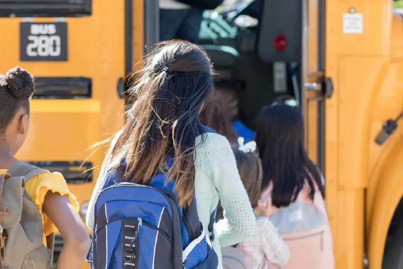 Los Angeles School District Encourages Sick Students to Attend Classes