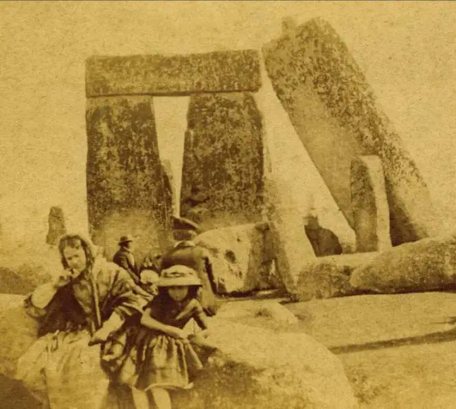 Стоунхендж в 1865, на старейшей своей …