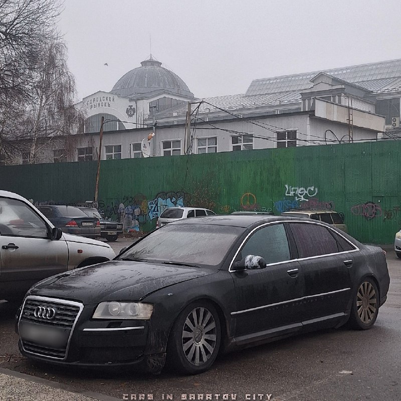 Cars in Saratov city live