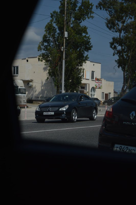 Cars in Saratov city live