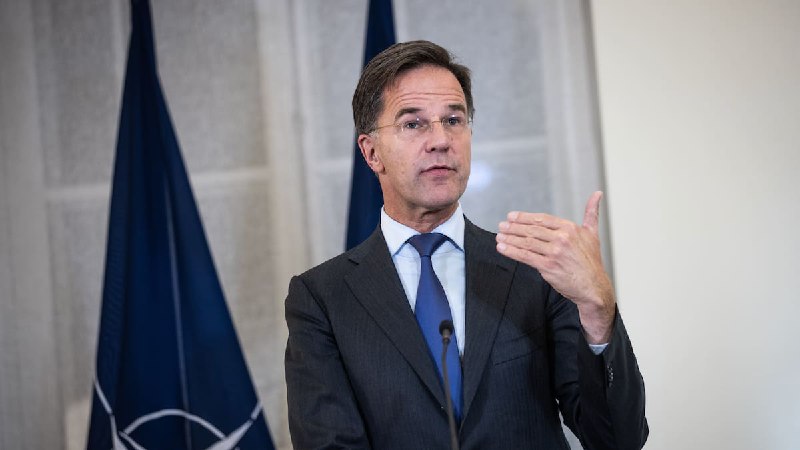 Rutte pide que se recorte "una …