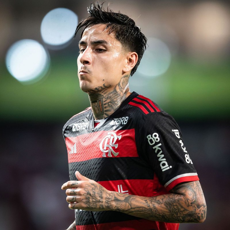 PULGAR QUER RENOVAR COM O FLAMENGO!