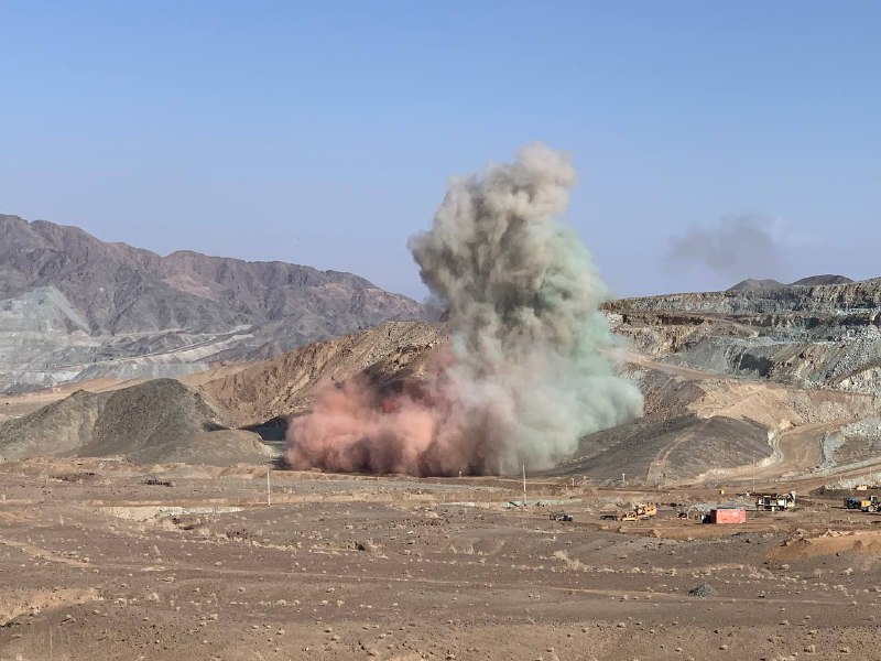 مجتمع صنعتی چادرملو اردکان