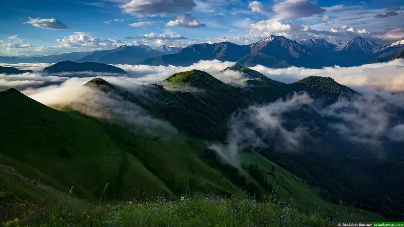 Весеннее утро в горах Чеченской республики …