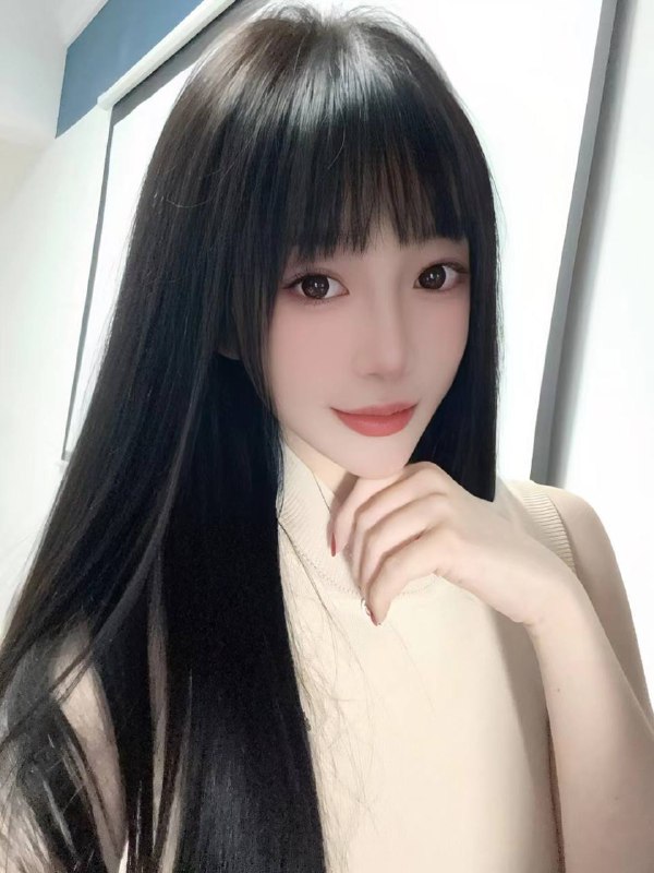 冷白皮陈思思🫧筷子腿s腰（童颜巨乳版）
