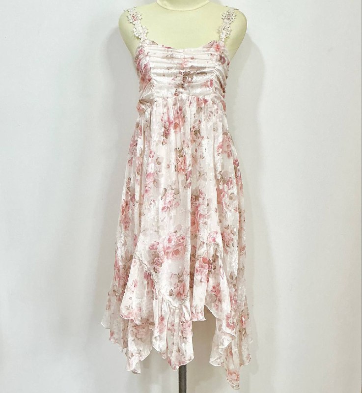 flowy princess dress