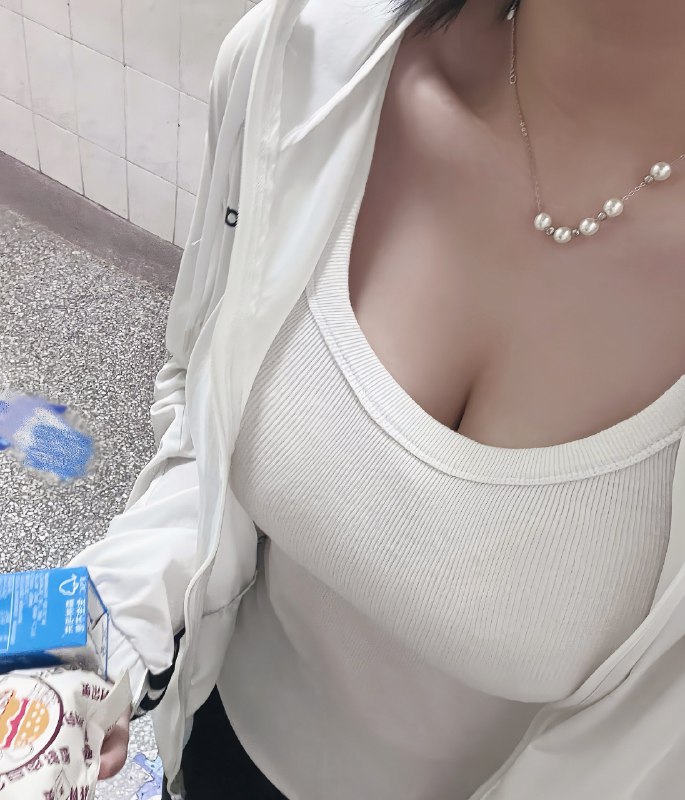 春潮阁❤️美乳图鉴