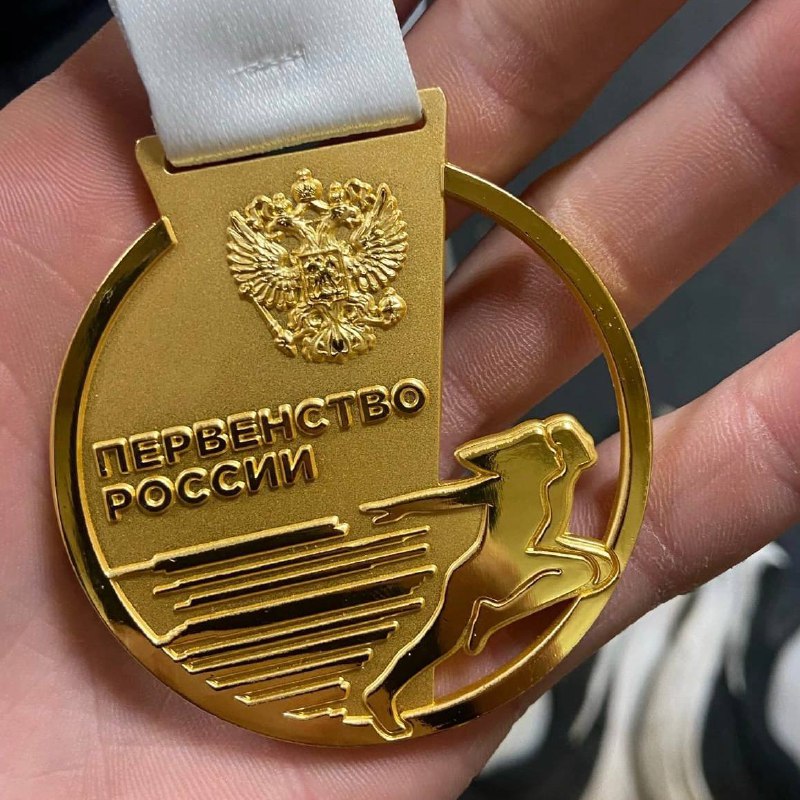 Среди чемпионов нет не побитых спортом …