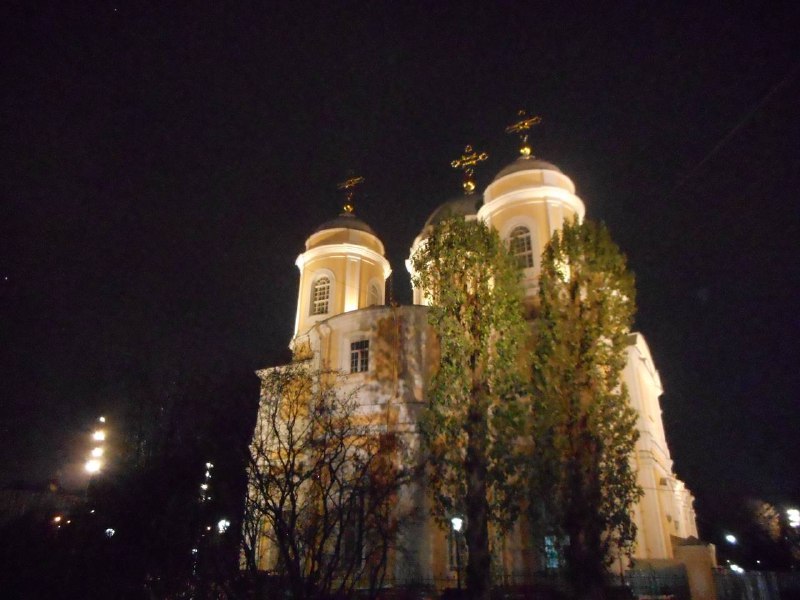 эменdance