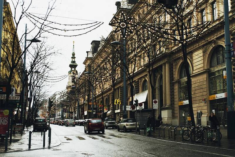 Історична атмосфера Відня тісно переплітається з …