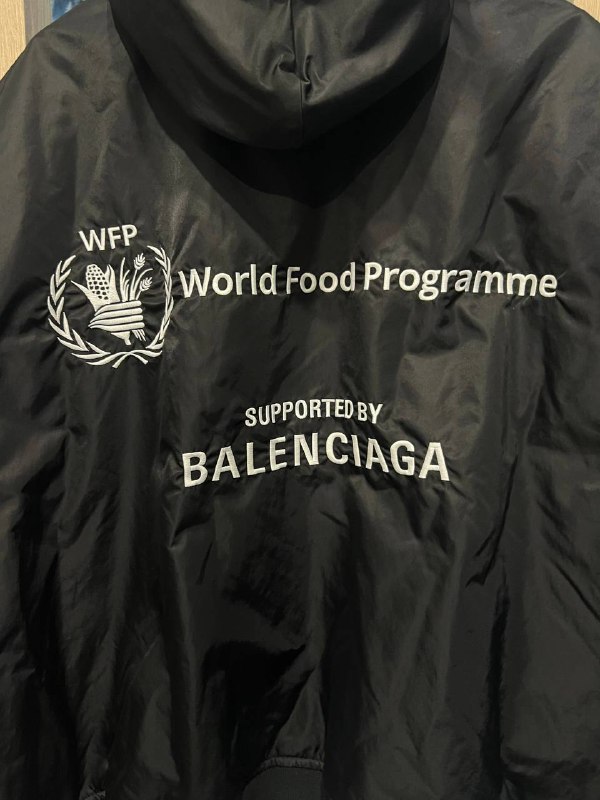 BALENCIAGA COMMUNITY