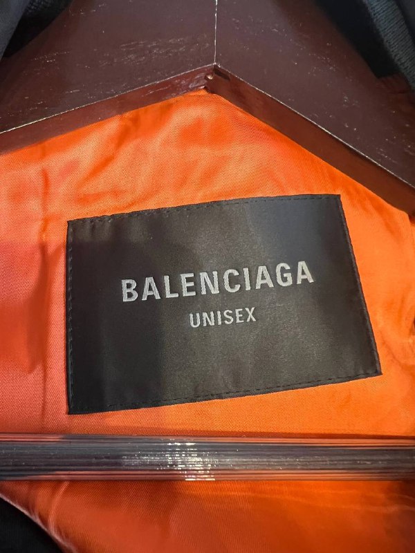 BALENCIAGA COMMUNITY