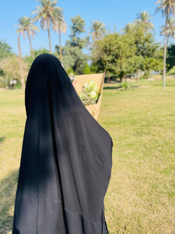 **أنبثاق** **النّور**