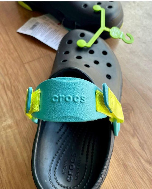 crocs کراکس