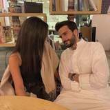 كل الناس بتنزل بوستات افراح وميعرفوش …