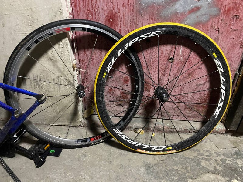 [#bikeparts](https://cycling.market/?country=kyrgyzstan&amp;category=bikeparts) [#wheelsntyres](https://cycling.market/?country=kyrgyzstan&amp;category=wheelsntyres) [#wheels](https://cycling.market/?country=kyrgyzstan&amp;category=wheels)