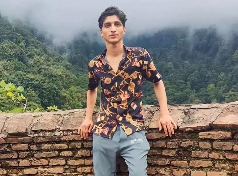 عکس و فیلم و متن