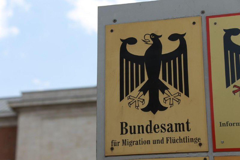 Aktuelle Zahlen des Bundesamtes für Migration …