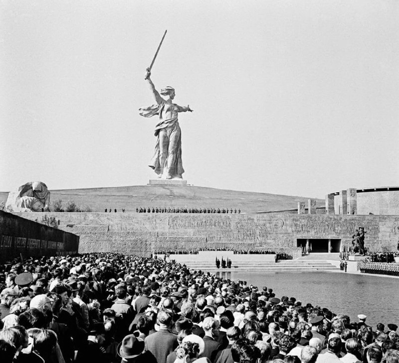 15 октября 1967 года в Волгограде …