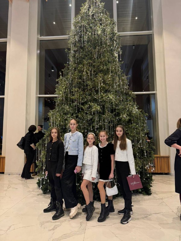 Сегодня побывали на балете Игоря Моисеева***🤍***