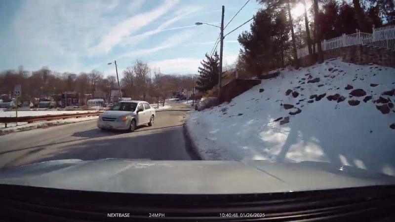 [USA] NJ Bottle in Road, Near …