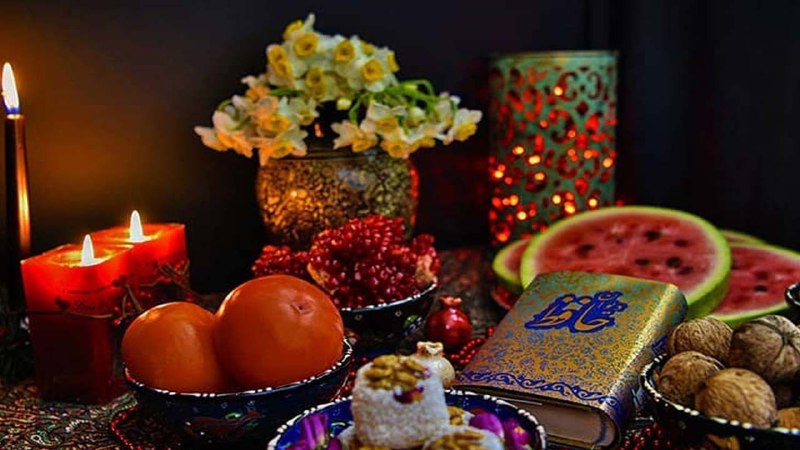 ***♈️*** **ستایش نور در تاریکی شب**