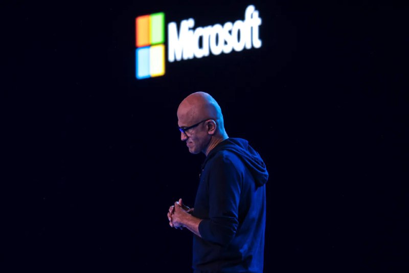 **Microsoft** [**планирует инвестировать**](https://habr.com/ru/companies/bothub/news/872012/) **3 миллиарда долларов …