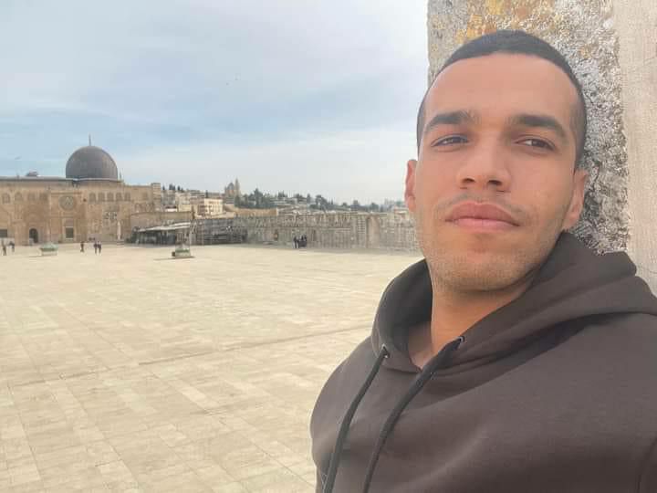 جَعلَ الله صباحَك في أَعلى جَناتِه..