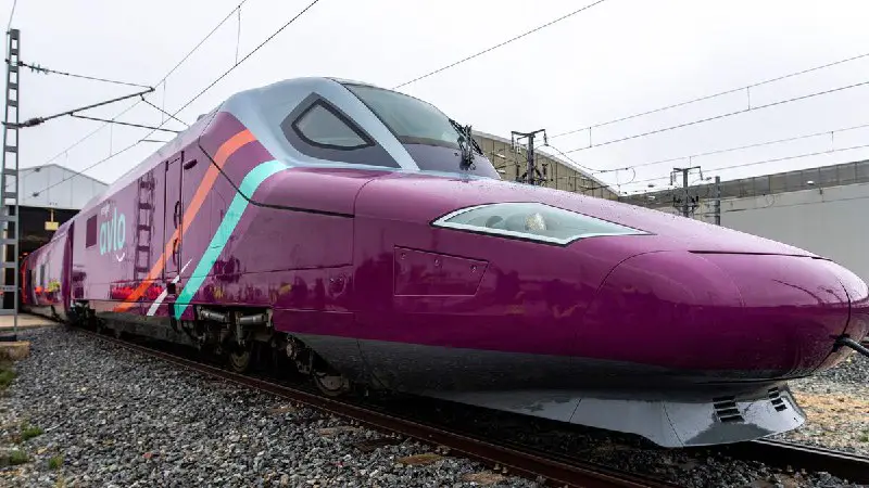 Los trenes Avlo de Renfe llegarán a Sevilla el 1 de junio