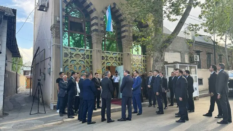 ***🇦🇿******🇺🇿*****В Гяндже открыли сегодня консульство Узбекистана.**