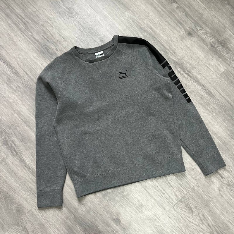 **Свитшот Puma**