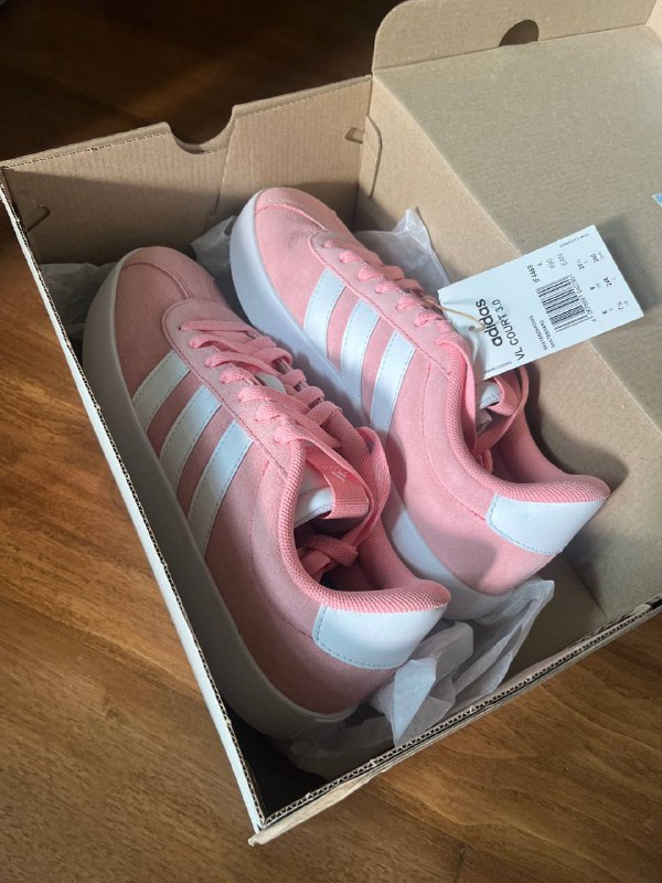 bnwt adidas court shoes