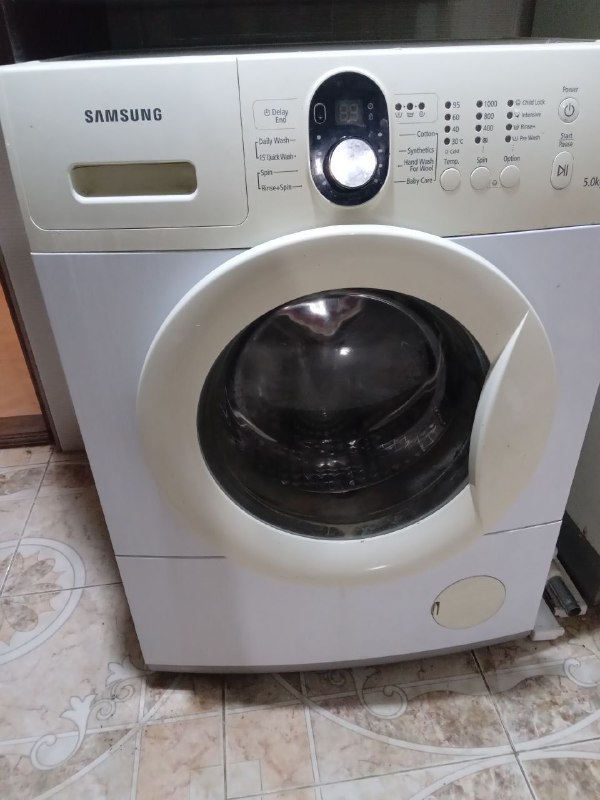 لباسشویی سامسونگ۵کیلویی۵تومن خریدارواقعی تخفیف هم داره