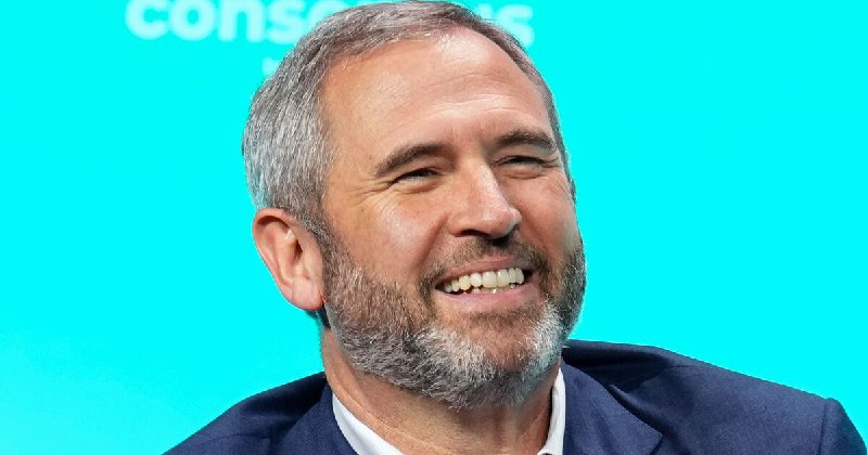 [Ripple CEO rips former SEC official …