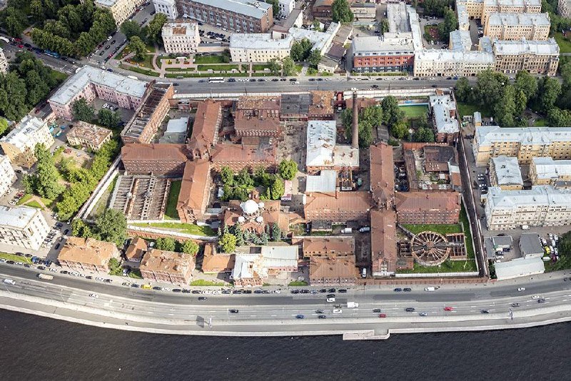 Из петербургской тюрьмы «Кресты» могут сделать …