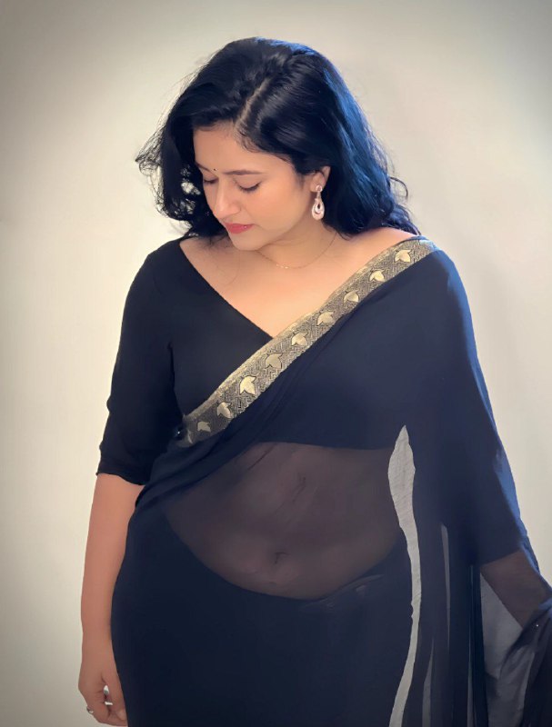 Busty Poonam***🐄******🐄***