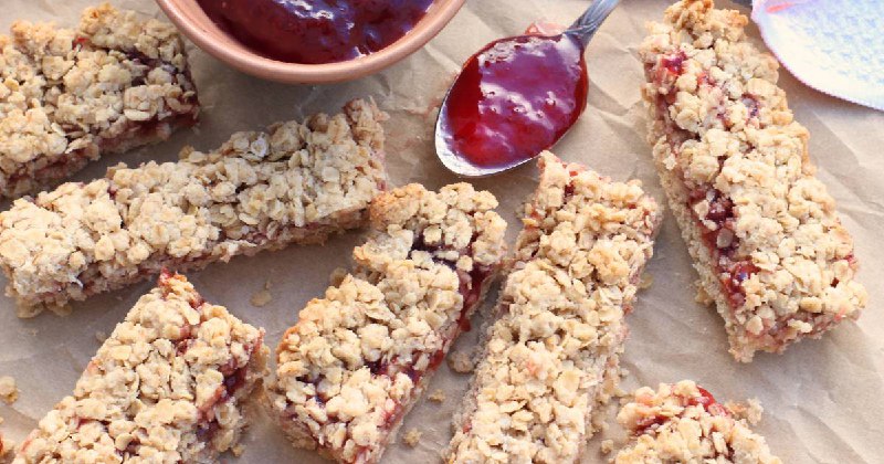 We made these sourdough breakfast bars …