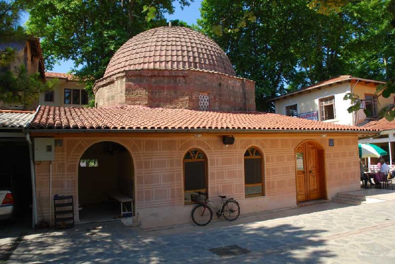 1333-1334 yıllarında inşa edilen Hacı Özbek …