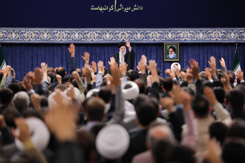 ***?***رهبر انقلاب