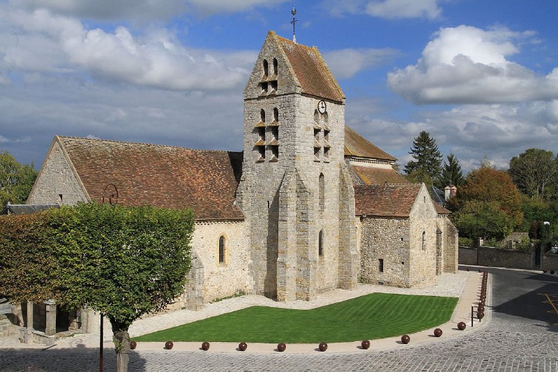 Eglise Saint Pierre d'Avon , Avon …