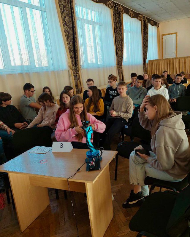 Економічний факультет НаУОА 🤍🖤